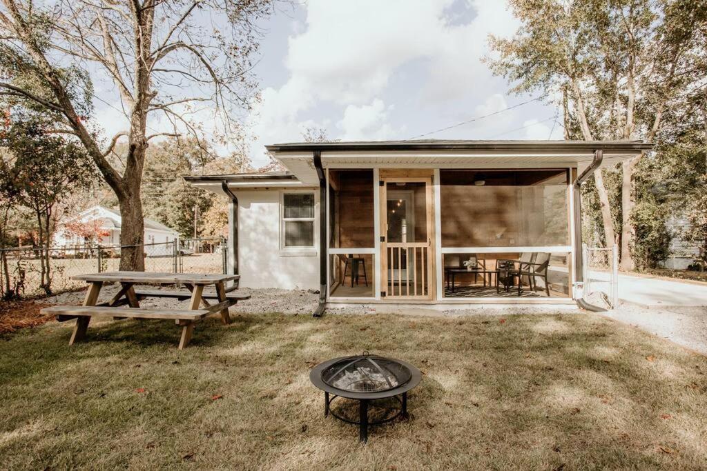 Villa The Turquoise Door Modern Rustic In Town Of Lexington Exterior foto